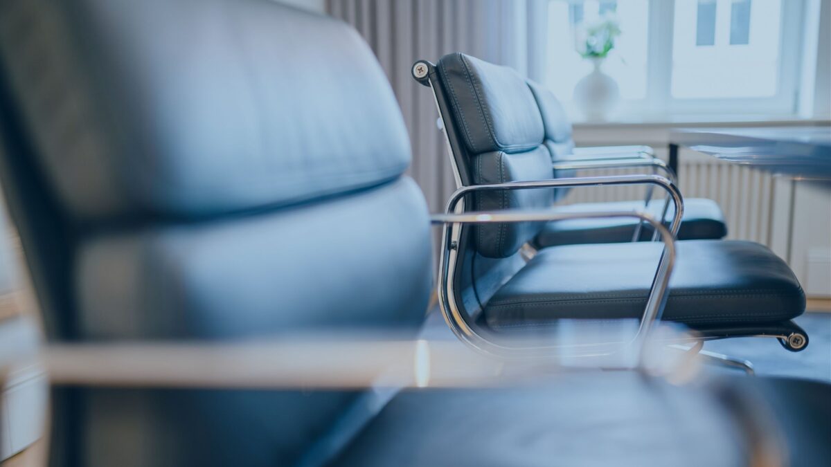 Business Services – Branchenexpertise Loy & Co