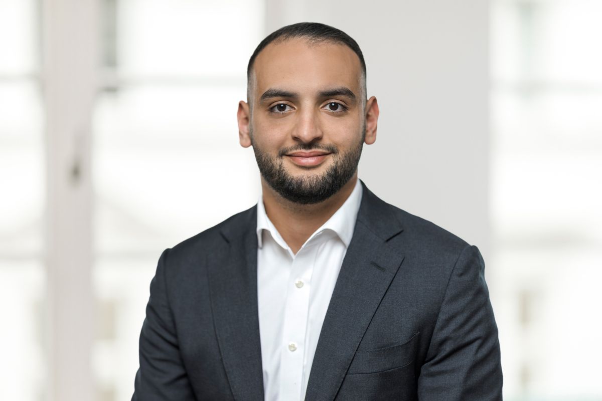 Staff at Loy & Co Corporate Finance